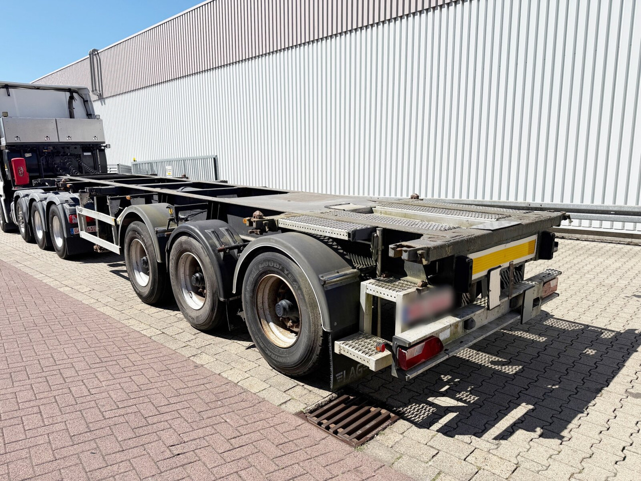 Lag 0-3-39 CD Containerchassis 0-3-39 CD Containerchassis, 20ft und 30ft, ADR - Semi-trailer: picture 4 Lag 0-3-39 CD Containerchassis 0-3-39 CD Containerchassis, 20ft und 30ft, ADR - Semi-trailer: picture 4