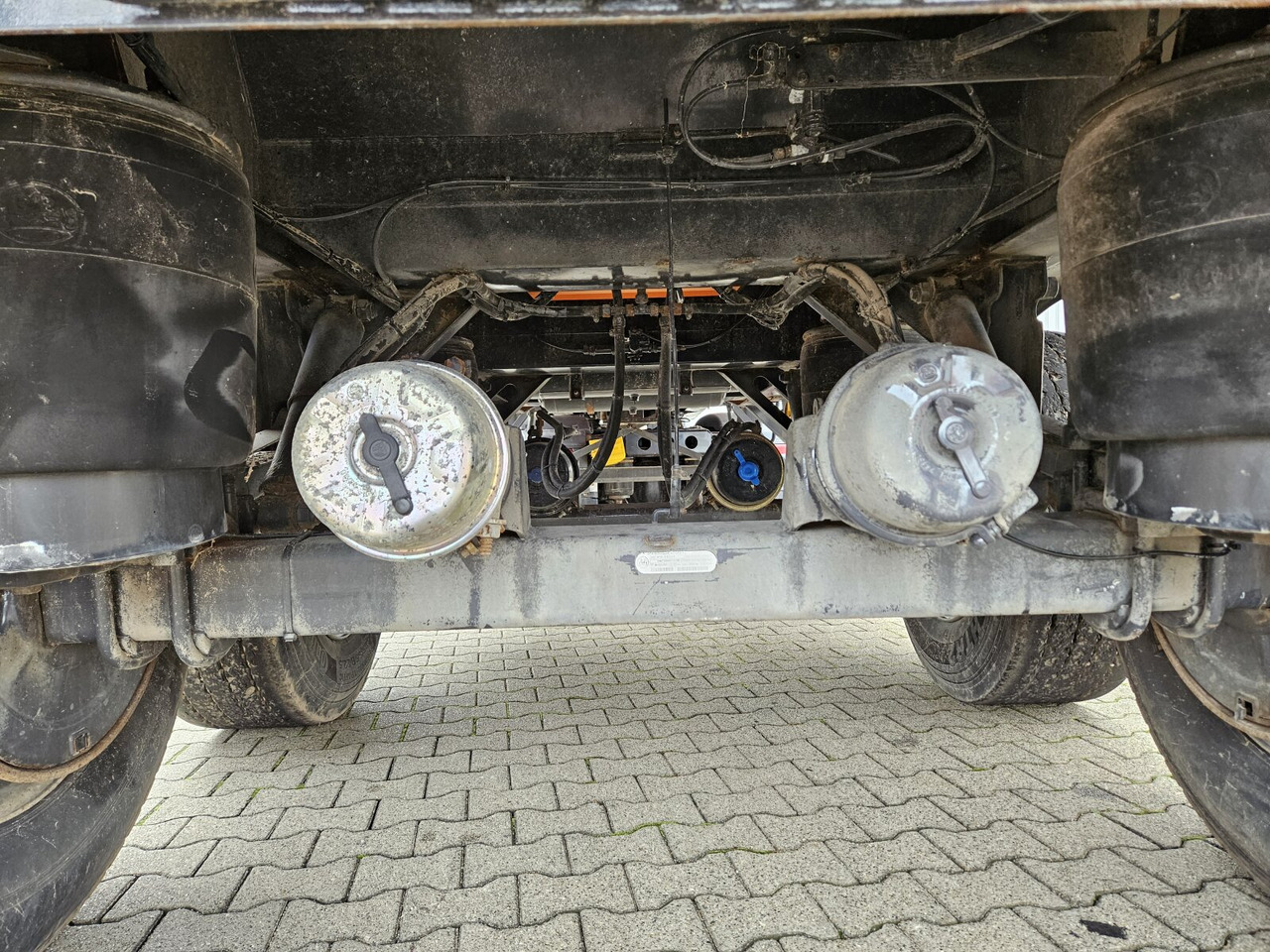 Reisch RHKS-32/18 AL RHKS-32/18 AL, 40 cbm Alu Kastenmulde - Semi-trailer: picture 5 Reisch RHKS-32/18 AL RHKS-32/18 AL, 40 cbm Alu Kastenmulde - Semi-trailer: picture 5