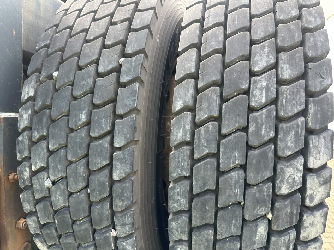 815 4x2 815 4x2 Terminal Tractor, Rangierfahrzeug - Tractor unit: picture 5 815 4x2 815 4x2 Terminal Tractor, Rangierfahrzeug - Tractor unit: picture 5