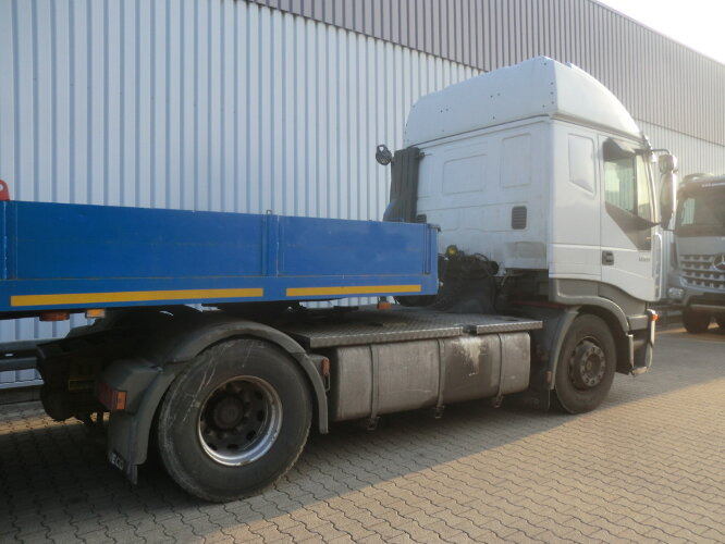Andere Stralis 440S43T/P 4x2 Stralis 440S43T/P 4x2, ONLY FOR SPAREPARTS!!! - Tractor unit: picture 3 Andere Stralis 440S43T/P 4x2 Stralis 440S43T/P 4x2, ONLY FOR SPAREPARTS!!! - Tractor unit: picture 3