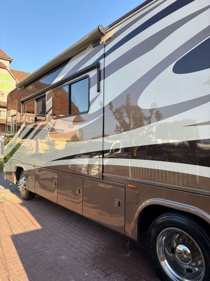 Holiday Rambler Neptune XL - Truck: picture 3 Holiday Rambler Neptune XL - Truck: picture 3