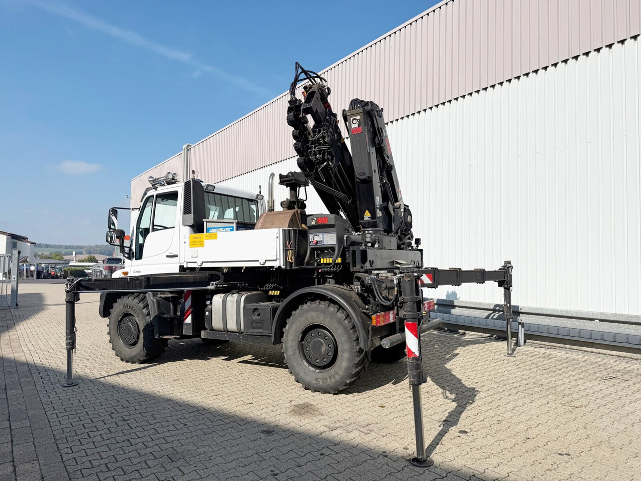 Unimog U400 4x4 U400 4x4, Frontzapfwelle, Heckkran Hiab XS 144-E4 HiDuo, Seilwinde, Funk - Mobile crane: picture 3 Unimog U400 4x4 U400 4x4, Frontzapfwelle, Heckkran Hiab XS 144-E4 HiDuo, Seilwinde, Funk - Mobile crane: picture 3