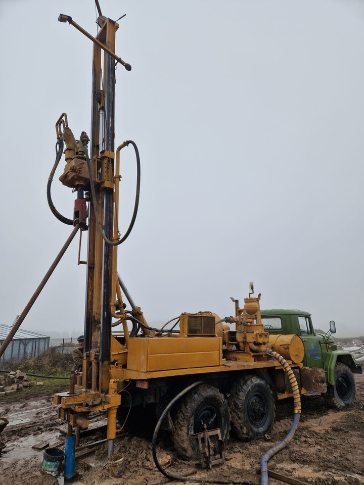 URB 2A2 - Drilling rig: picture 2 URB 2A2 - Drilling rig: picture 2