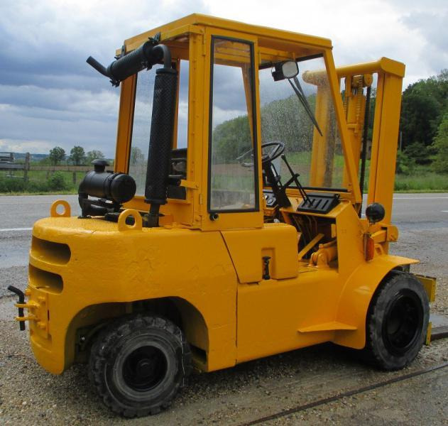 DV.3504/33 - Forklift: picture 1 DV.3504/33 - Forklift: picture 1