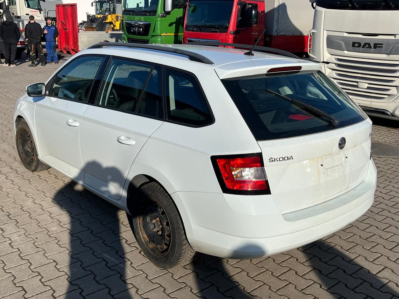Skoda Fabia Combi Active !!!MOTORSCHADEN!!! - Car: picture 5 Skoda Fabia Combi Active !!!MOTORSCHADEN!!! - Car: picture 5
