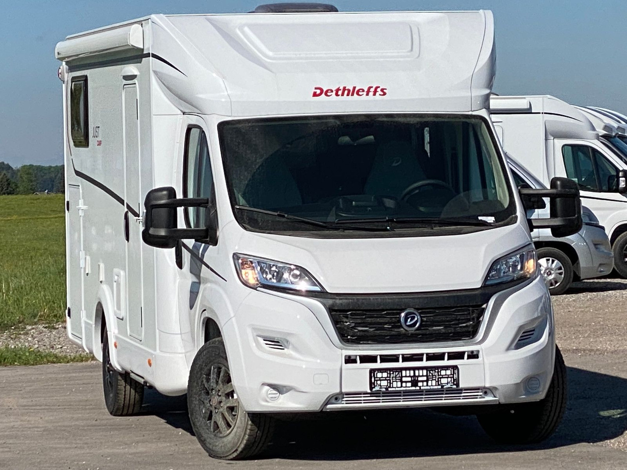 Dethleffs Just Camp T 6812 EB,Hubbett,Längsbetten, Markise - Semi-integrated motorhome: picture 4 Dethleffs Just Camp T 6812 EB,Hubbett,Längsbetten, Markise - Semi-integrated motorhome: picture 4
