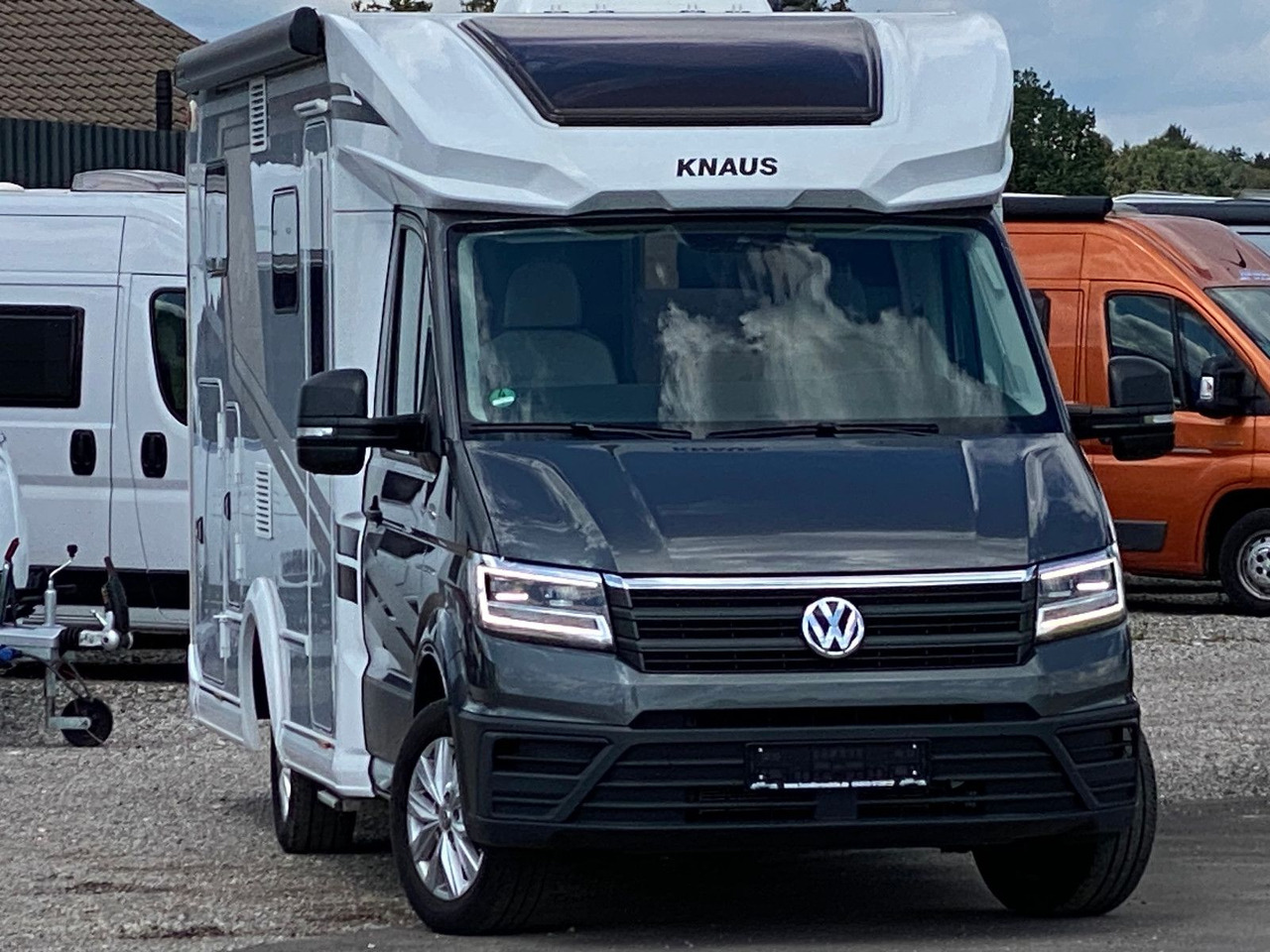 Knaus Van TI PLUS Platinium Selection 650 MEG,Automat - Semi-integrated motorhome: picture 4 Knaus Van TI PLUS Platinium Selection 650 MEG,Automat - Semi-integrated motorhome: picture 4