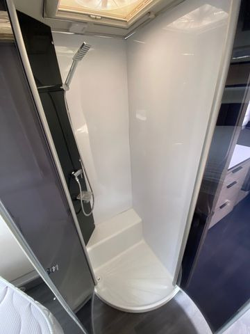 Caravan Sterckeman Alize Connect 560 CP, Quennsbett, Mover, Klima: picture 12 Caravan Sterckeman Alize Connect 560 CP, Quennsbett, Mover, Klima: picture 12