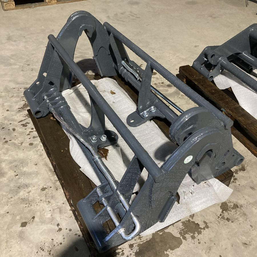 SAT Adapter - Merlo/Euro - Attachment for Agricultural machinery: picture 1 SAT Adapter - Merlo/Euro - Attachment for Agricultural machinery: picture 1
