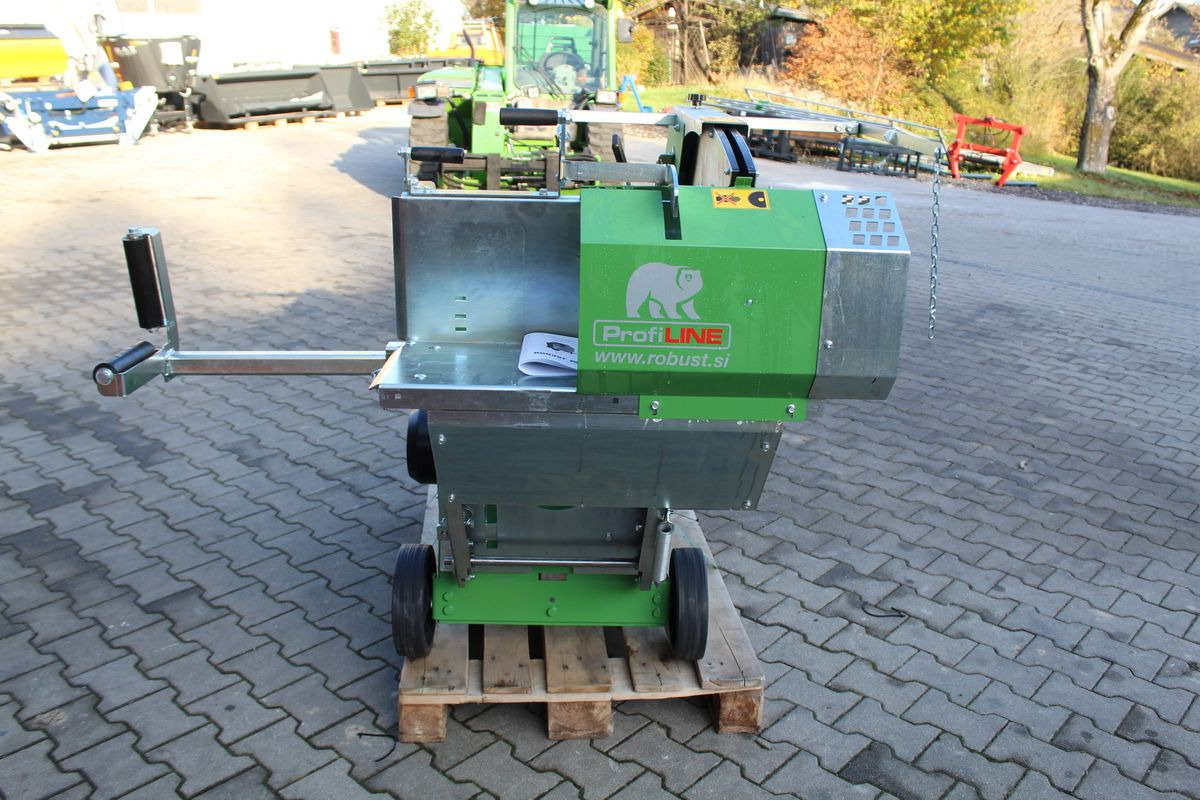 Robust S70 Elektro+Zapfwelle-Profi - Forestry equipment: picture 5 Robust S70 Elektro+Zapfwelle-Profi - Forestry equipment: picture 5