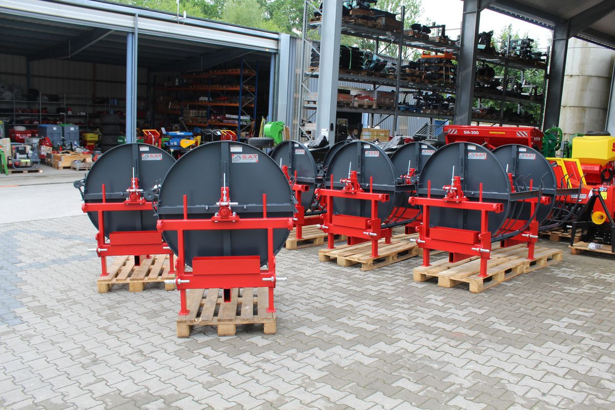 SAT Holzbündelgerät - Euro + Dreipunkt - Forestry equipment: picture 1 SAT Holzbündelgerät - Euro + Dreipunkt - Forestry equipment: picture 1