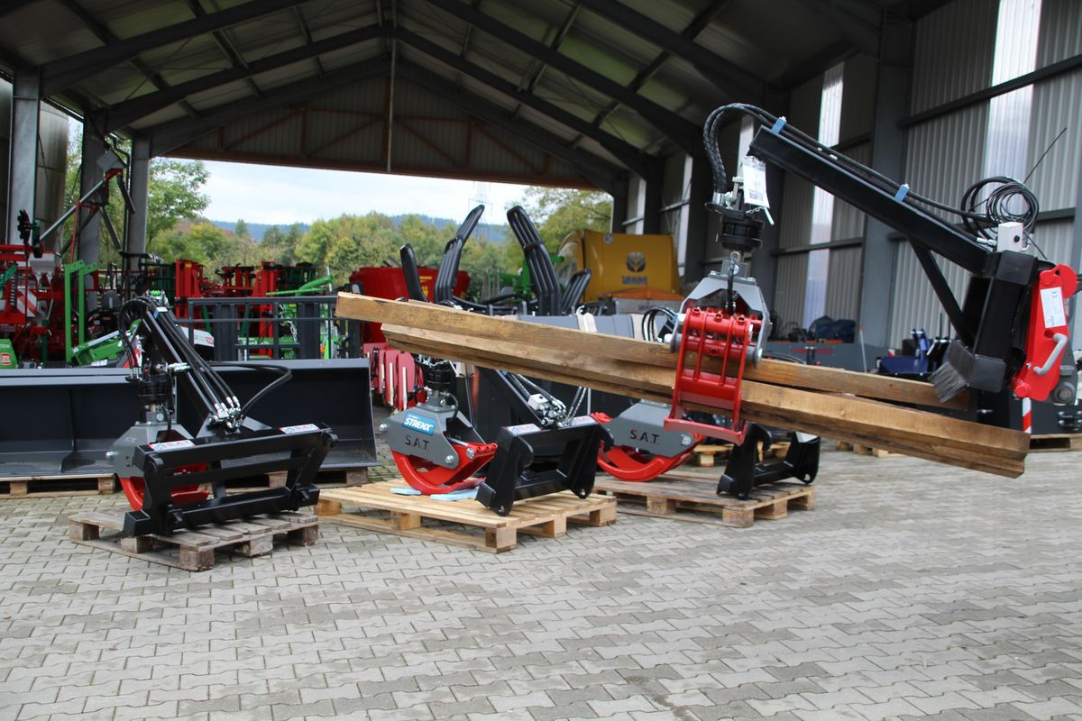 SAT - Rückezange mit Auslegearm - Neumaschine - Forestry equipment: picture 5 SAT - Rückezange mit Auslegearm - Neumaschine - Forestry equipment: picture 5