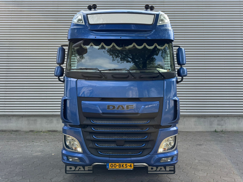 DAF XF 480 SSC / 6X2 / 2 Tanks / 2 In Stock / TUV: 10-2025 / NL Truck - Tractor unit: picture 4 DAF XF 480 SSC / 6X2 / 2 Tanks / 2 In Stock / TUV: 10-2025 / NL Truck - Tractor unit: picture 4