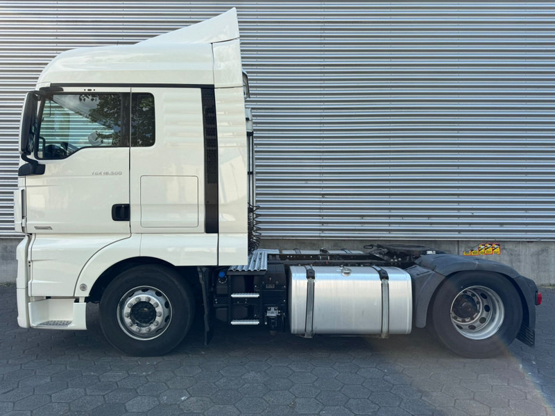 MAN TGX 18.500 XLX / Intarder / Roof Klima / 2 Tanks - Tractor unit: picture 5 MAN TGX 18.500 XLX / Intarder / Roof Klima / 2 Tanks - Tractor unit: picture 5