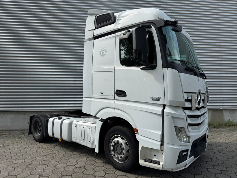 Mercedes-Benz Actros 1845 / Euro 5 / 2 Tanks / 2 In Stock - Tractor unit: picture 2 Mercedes-Benz Actros 1845 / Euro 5 / 2 Tanks / 2 In Stock - Tractor unit: picture 2