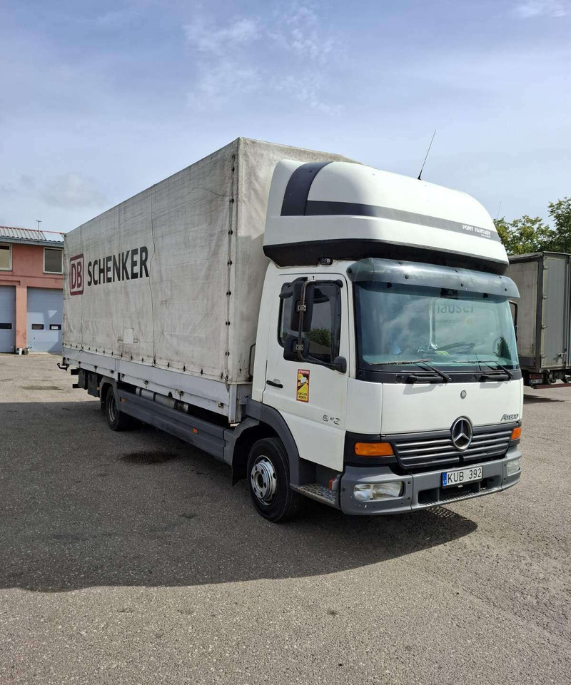 Mercedes-Benz 818 L - Curtainsider truck: picture 1 Mercedes-Benz 818 L - Curtainsider truck: picture 1