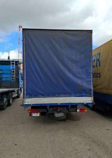 Mercedes-Benz Atego 817 - Curtainsider truck: picture 4 Mercedes-Benz Atego 817 - Curtainsider truck: picture 4