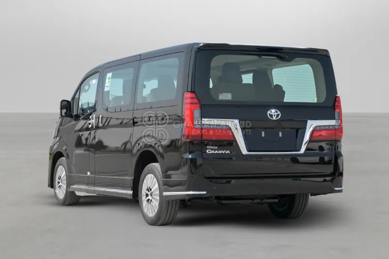 Toyota Granvia STANDARD ROOF - Passenger van: picture 4 Toyota Granvia STANDARD ROOF - Passenger van: picture 4
