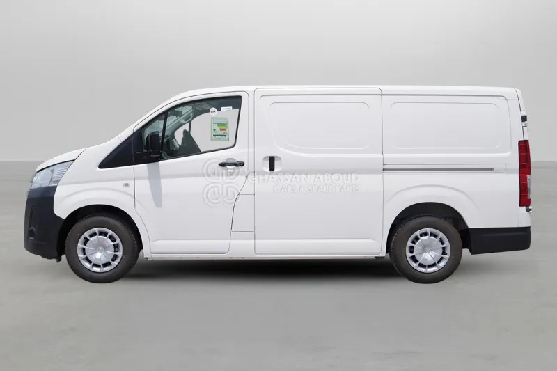 Toyota Hiace STANDARD ROOF - Small van: picture 3 Toyota Hiace STANDARD ROOF - Small van: picture 3