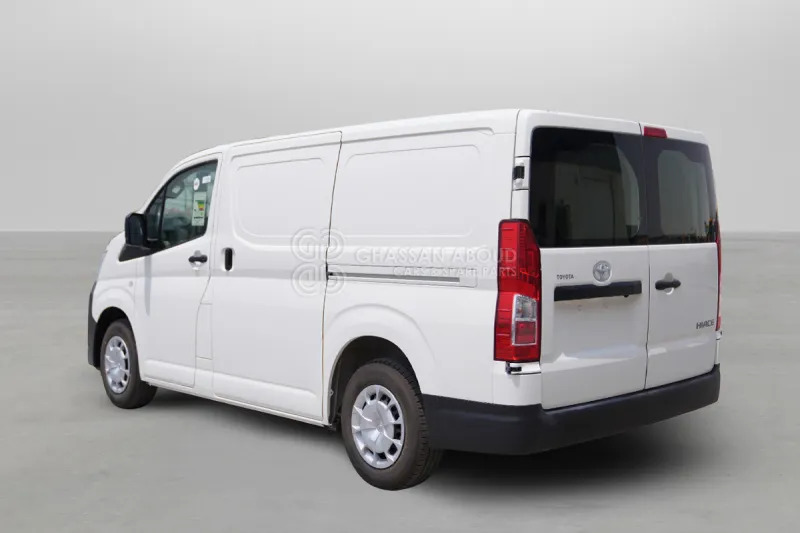 Toyota Hiace STANDARD ROOF - Small van: picture 4 Toyota Hiace STANDARD ROOF - Small van: picture 4