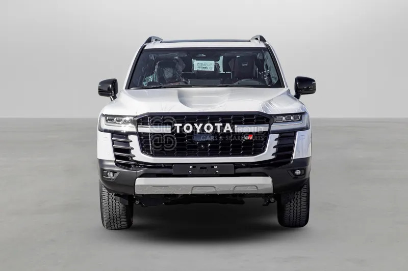 Toyota Land Cruiser 300 4X4 - SUV: picture 2 Toyota Land Cruiser 300 4X4 - SUV: picture 2