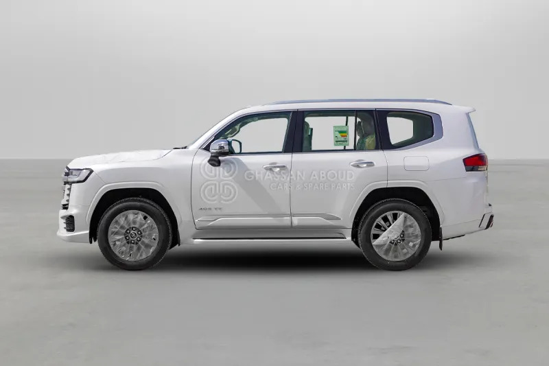 Toyota Land Cruiser 300 4x4 - SUV: picture 3 Toyota Land Cruiser 300 4x4 - SUV: picture 3