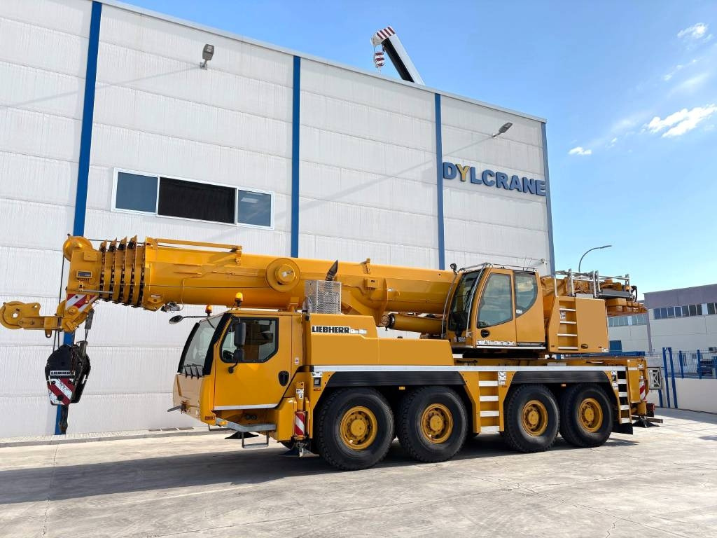 Liebherr LTM 1090-4.2 - All terrain crane: picture 1 Liebherr LTM 1090-4.2 - All terrain crane: picture 1