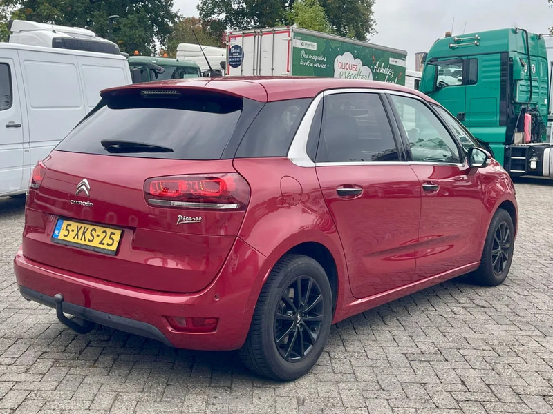 Citroën C4 Picasso REAR VIEW CAMERA, BLIND SPOT SENSOR, AUTO PARKING, FRONT & REAR PARKTRONIC, - Hatchback: picture 5 Citroën C4 Picasso REAR VIEW CAMERA, BLIND SPOT SENSOR, AUTO PARKING, FRONT & REAR PARKTRONIC, - Hatchback: picture 5