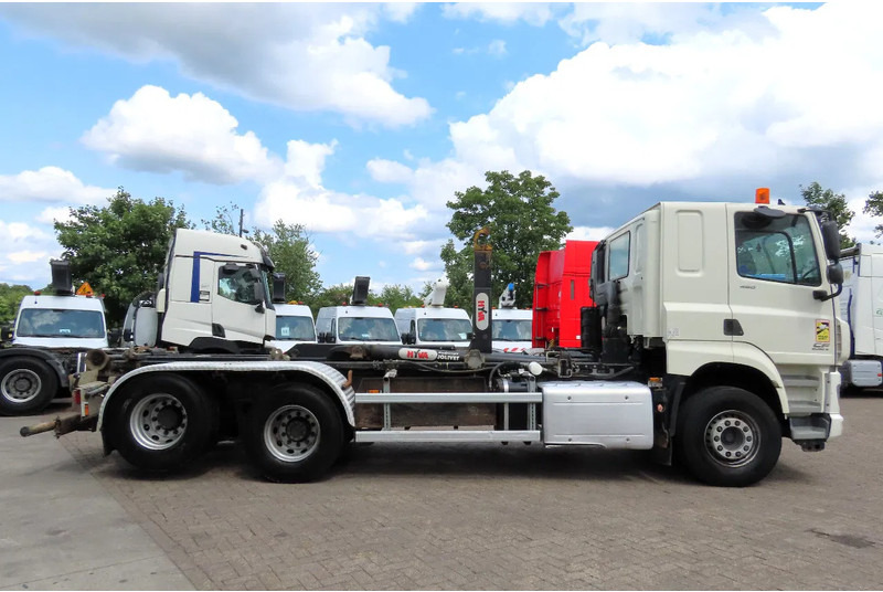 DAF CF 460 HYVA, Frigo, sleeper. EXCELLENT CONDITION/ STAAT!! - Hook lift truck: picture 4 DAF CF 460 HYVA, Frigo, sleeper. EXCELLENT CONDITION/ STAAT!! - Hook lift truck: picture 4