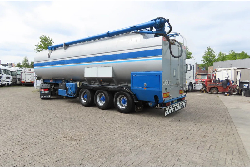 ECOVRAC auger, HATZ engine, Radiocontrol, GREAT CONDITION! - Tank semi-trailer: picture 2 ECOVRAC auger, HATZ engine, Radiocontrol, GREAT CONDITION! - Tank semi-trailer: picture 2