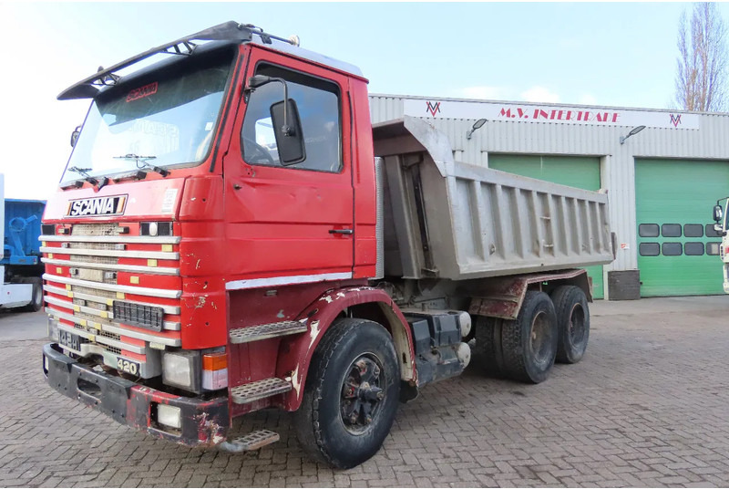 Scania 142H 6x4, Full spring, Very clean - Tipper: picture 2 Scania 142H 6x4, Full spring, Very clean - Tipper: picture 2