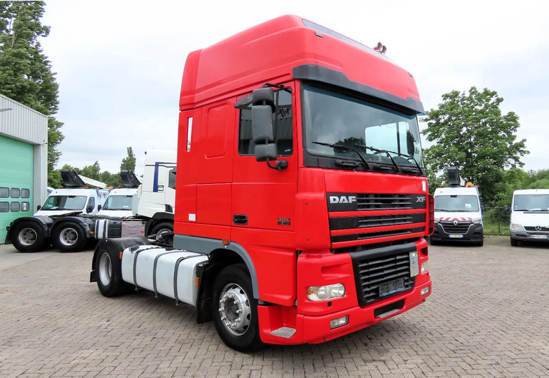 DAF XF 95.480 EURO4, Very CLEAN! - Tractor unit: picture 1 DAF XF 95.480 EURO4, Very CLEAN! - Tractor unit: picture 1