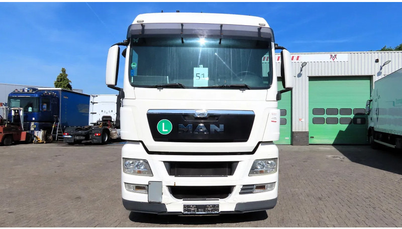 MAN TGX.18.400 euro5 EEV, RETARDER, 2X FUEL TANK, FRIGO - Tractor unit: picture 3 MAN TGX.18.400 euro5 EEV, RETARDER, 2X FUEL TANK, FRIGO - Tractor unit: picture 3