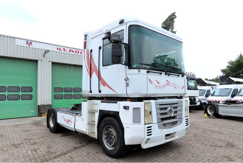 Renault Magnum 440 Mack! Manual gearbox. Royal truck - Tractor unit: picture 1 Renault Magnum 440 Mack! Manual gearbox. Royal truck - Tractor unit: picture 1