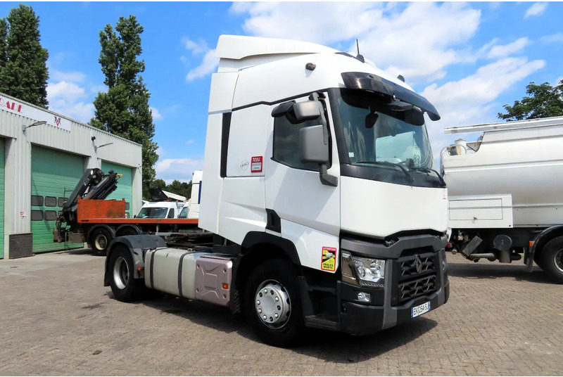 Renault T460 VF611A169HD021856 RETARDER. P-Cooling, FRIGO - Tractor unit: picture 1 Renault T460 VF611A169HD021856 RETARDER. P-Cooling, FRIGO - Tractor unit: picture 1
