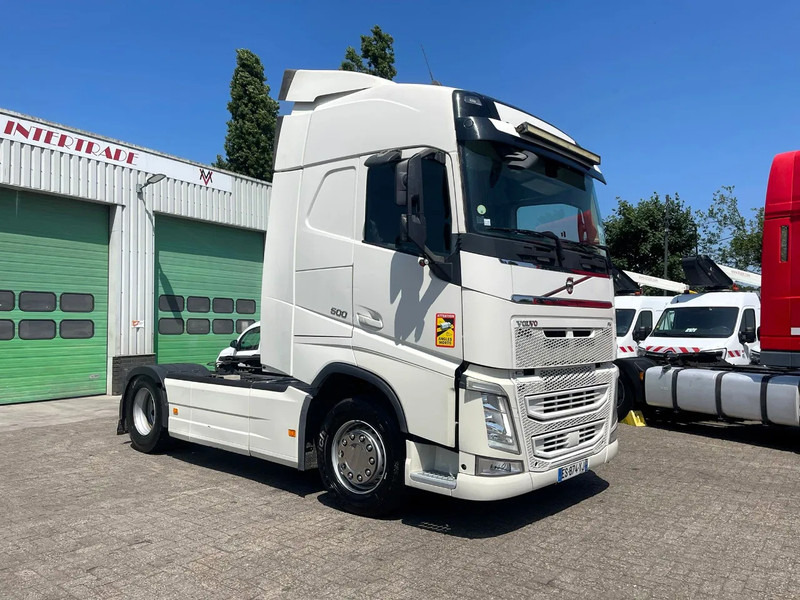 Volvo FH 500 YV2RT40A3JB850702 RETARDER, 2X FUEL TANK, PARKING AIRCO, FRIGO - Tractor unit: picture 2 Volvo FH 500 YV2RT40A3JB850702 RETARDER, 2X FUEL TANK, PARKING AIRCO, FRIGO - Tractor unit: picture 2