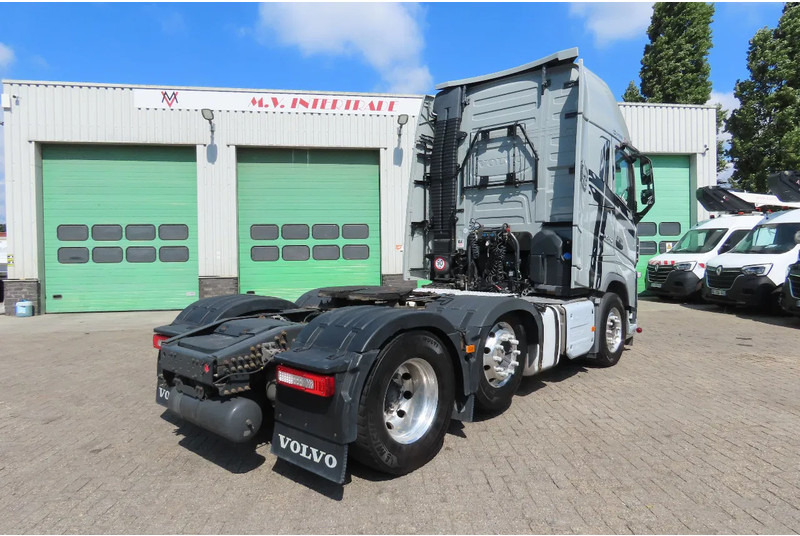 Volvo FH 540 YV2RT60C7JB843586 , EURO6, 2 tanks, 2 beds, 6x2 - Tractor unit: picture 5 Volvo FH 540 YV2RT60C7JB843586 , EURO6, 2 tanks, 2 beds, 6x2 - Tractor unit: picture 5