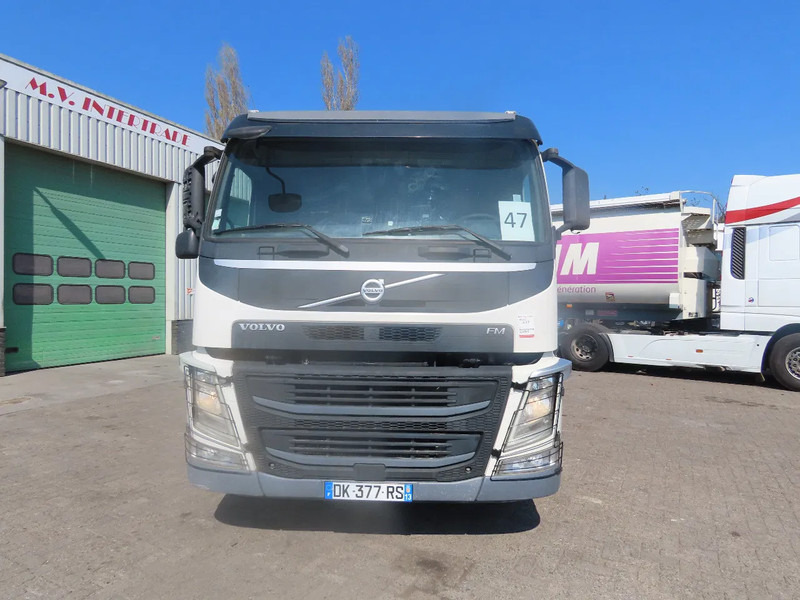 Volvo FM 450 YV2XZ0AXFB708913, APK tot 12-01-2026 ! PTO/Hydrailic, France truck! - Tractor unit: picture 3 Volvo FM 450 YV2XZ0AXFB708913, APK tot 12-01-2026 ! PTO/Hydrailic, France truck! - Tractor unit: picture 3