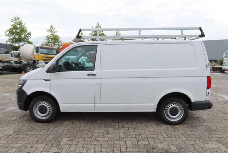 Volkswagen Transporter 2.0 TDI, Airco, 3 peson, APK tot 06/06/2026 - Panel van: picture 4 Volkswagen Transporter 2.0 TDI, Airco, 3 peson, APK tot 06/06/2026 - Panel van: picture 4