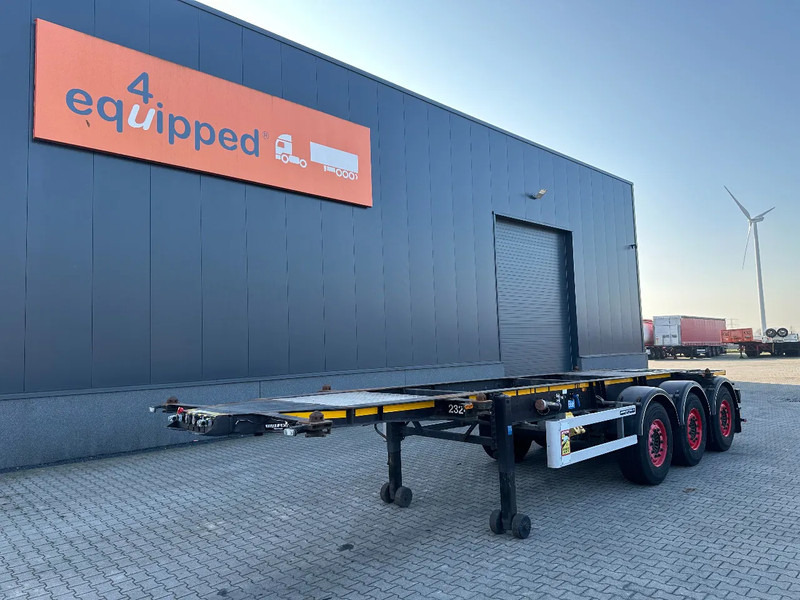 Burg 20FT + 20FT SWAP ADR (EX/II, EX/III, FL, AT) Chassis, empty weight: 3.690kg, SAF INTRADISC, 2x Liftaxle, NL-chassis, APK/ADR: 08 - Container transporter/ Swap body semi-trailer: picture 1 Burg 20FT + 20FT SWAP ADR (EX/II, EX/III, FL, AT) Chassis, empty weight: 3.690kg, SAF INTRADISC, 2x Liftaxle, NL-chassis, APK/ADR: 08 - Container transporter/ Swap body semi-trailer: picture 1