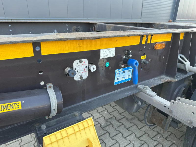 Container transporter/ Swap body semi-trailer Burg 20FT + 20FT SWAP ADR (EX/II, EX/III, FL, AT) Chassis, empty weight: 3.690kg, SAF INTRADISC, 2x Liftaxle, NL-chassis, APK/ADR: 08: picture 11