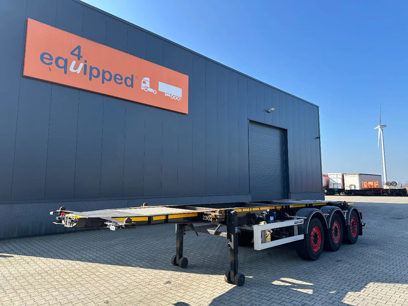 Burg 20FT ADR (EX/II, EX/III, FL, AT), empty weight: 3.690kg, SAF INTRADISC, 2x liftaxle, ALCOA, NL-Chassis - Container transporter/ Swap body semi-trailer: picture 1 Burg 20FT ADR (EX/II, EX/III, FL, AT), empty weight: 3.690kg, SAF INTRADISC, 2x liftaxle, ALCOA, NL-Chassis - Container transporter/ Swap body semi-trailer: picture 1