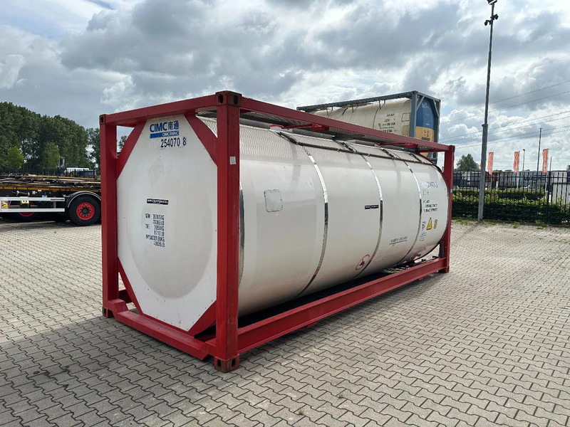 CIMC 20FT ISO, 25.080L/1-COMP/3 BAFFELS/4 manholes, ADR valid until 08/2027 - Storage tank: picture 4 CIMC 20FT ISO, 25.080L/1-COMP/3 BAFFELS/4 manholes, ADR valid until 08/2027 - Storage tank: picture 4