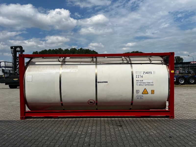 CIMC 20FT ISO, 25.100L/1-COMP/3 BAFFELS/4 manholes, ADR - Storage tank: picture 3 CIMC 20FT ISO, 25.100L/1-COMP/3 BAFFELS/4 manholes, ADR - Storage tank: picture 3