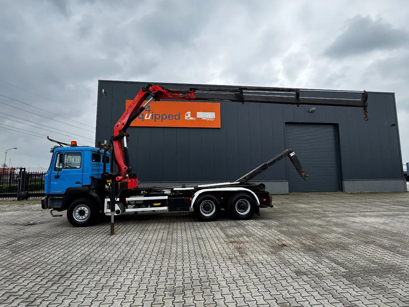 MAN FE 410A, 6x4, EURO 2, Palfinger PK17000 Crane + VDL HOOK, full spring, manual gearbox, MOT 9/2025 - Hook lift truck, Crane truck: picture 2 MAN FE 410A, 6x4, EURO 2, Palfinger PK17000 Crane + VDL HOOK, full spring, manual gearbox, MOT 9/2025 - Hook lift truck, Crane truck: picture 2