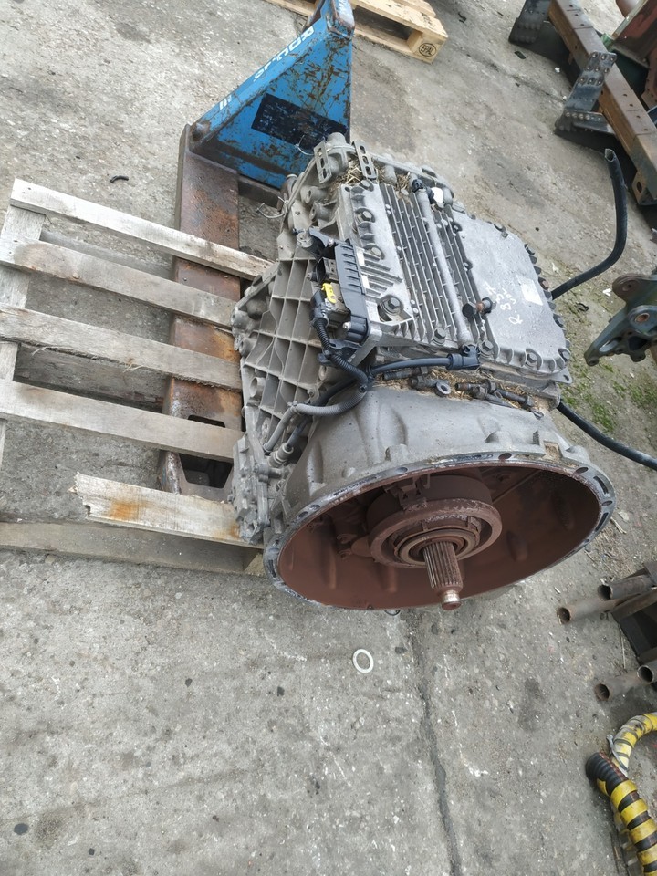VOLVO FH4 - Gearbox for Truck: picture 1 VOLVO FH4 - Gearbox for Truck: picture 1