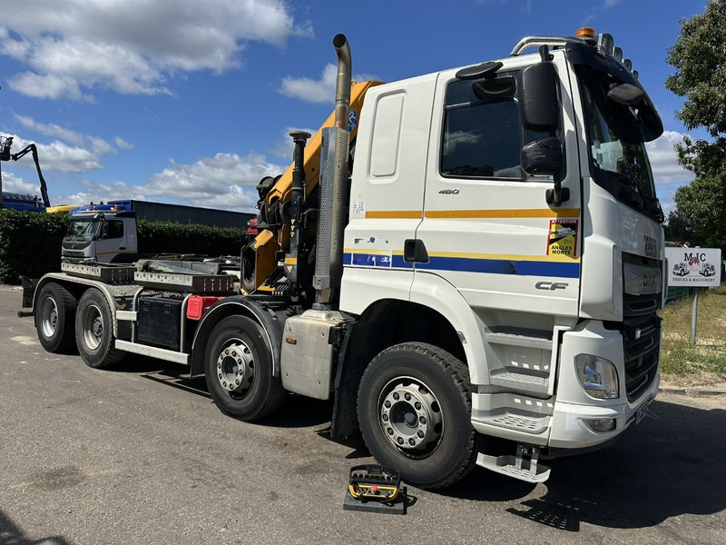 DAF CF 480 8x4 HOOKLIFT + CRANE (19m!) EFFER 205 / 6S + WINCH - RETARDER - *165.000km* - VERY NICE - Crane truck: picture 2 DAF CF 480 8x4 HOOKLIFT + CRANE (19m!) EFFER 205 / 6S + WINCH - RETARDER - *165.000km* - VERY NICE - Crane truck: picture 2