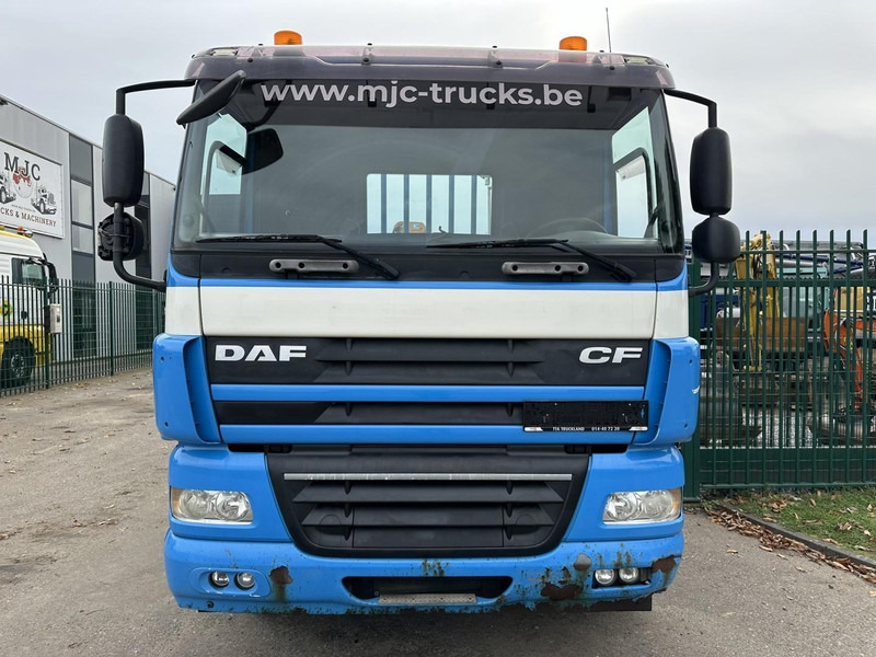 DAF CF 85.360 8x2 PLATFORM 7m35 + CRANE EFFER 165-3S + RADIO - MANUAL GEARBOX ZF - EURO 5 - BE TRUCK - Crane truck: picture 3 DAF CF 85.360 8x2 PLATFORM 7m35 + CRANE EFFER 165-3S + RADIO - MANUAL GEARBOX ZF - EURO 5 - BE TRUCK - Crane truck: picture 3