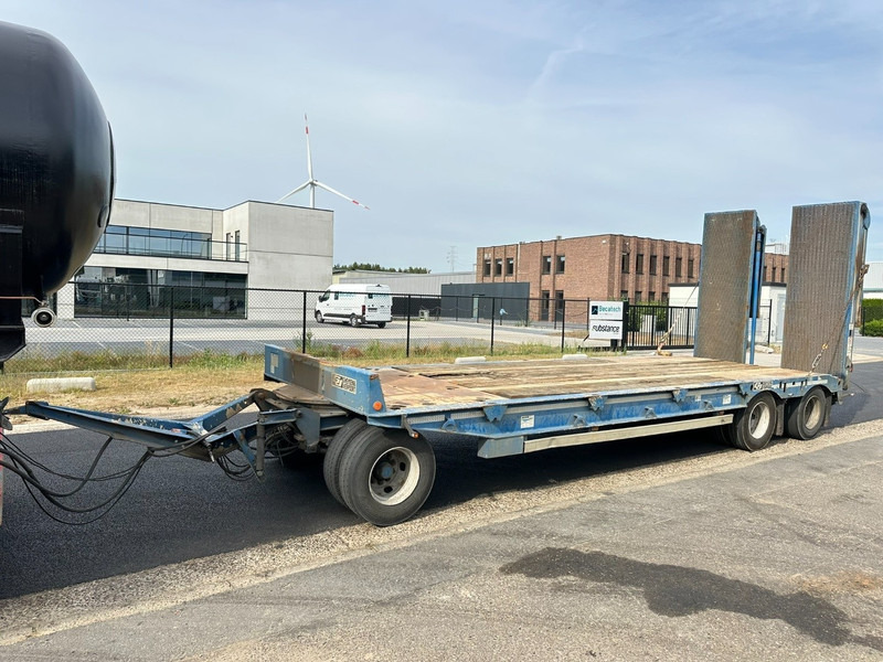 Gheysen en Verpoort R3VA 30T DIEPLADER / LOWLOADER / TIEFLADER / PORTE CHAR - HYDR RAMPEN - BLADVERING / LAMES / BLATT - Low loader trailer: picture 2 Gheysen en Verpoort R3VA 30T DIEPLADER / LOWLOADER / TIEFLADER / PORTE CHAR - HYDR RAMPEN - BLADVERING / LAMES / BLATT - Low loader trailer: picture 2