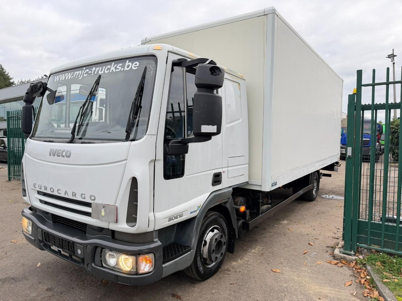 Iveco EUROCARGO 80E18 CLOSED BOX 6m00 x 2m49 x 2m37 - EURO 5 - *176.000km* - TAILLIFT - MANUAL - BE TRUCK - Box truck: picture 3 Iveco EUROCARGO 80E18 CLOSED BOX 6m00 x 2m49 x 2m37 - EURO 5 - *176.000km* - TAILLIFT - MANUAL - BE TRUCK - Box truck: picture 3